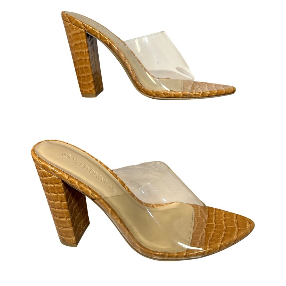 Wild Diva Lounge Lucite Chunky Block Heel Sandals SZ 6 Mustard Tan Croc Print